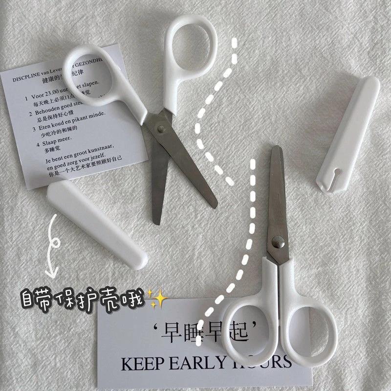 White Portable Hand Safety Scissors Stainless Steel Art Safety Scissors with Lid Children s Student Scissors Plumbing Tools 1PCS білий
White Portable Hand Safety Scissors Stainless Steel Art Safety Scissors with Lid Children s Student Scissors Plumbing Tools 1PCS білий