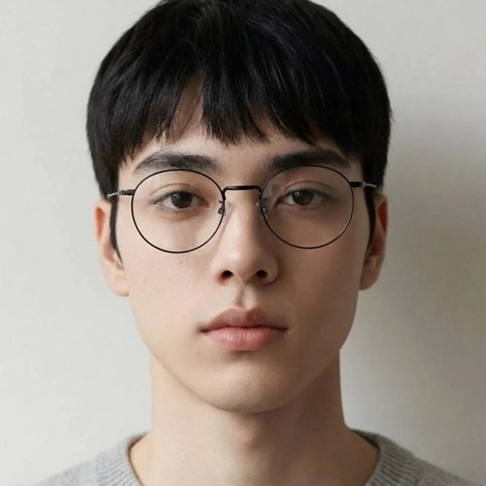 Hugo Boss Eyeglass Frames BOSS1514G 003 Titanium Round Fashion Men Women
Hugo Boss Eyeglass Frames BOSS1514G 003 Titanium Round Fashion Men Women