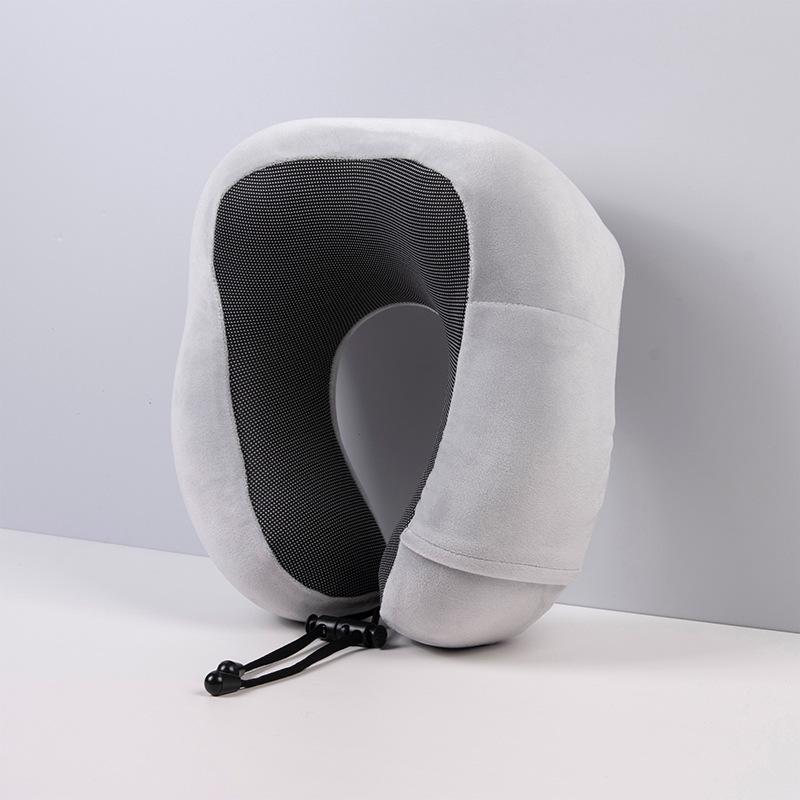U-образная дорожная подушка для шеи из пены с памятью с поддержкой ядра, без наклона шеи, портативный дизайн 27 x 27 x 14 cm
U-образная дорожная подушка для шеи из пены с памятью с поддержкой ядра, без наклона шеи, портативный дизайн 27 x 27 x 14 cm