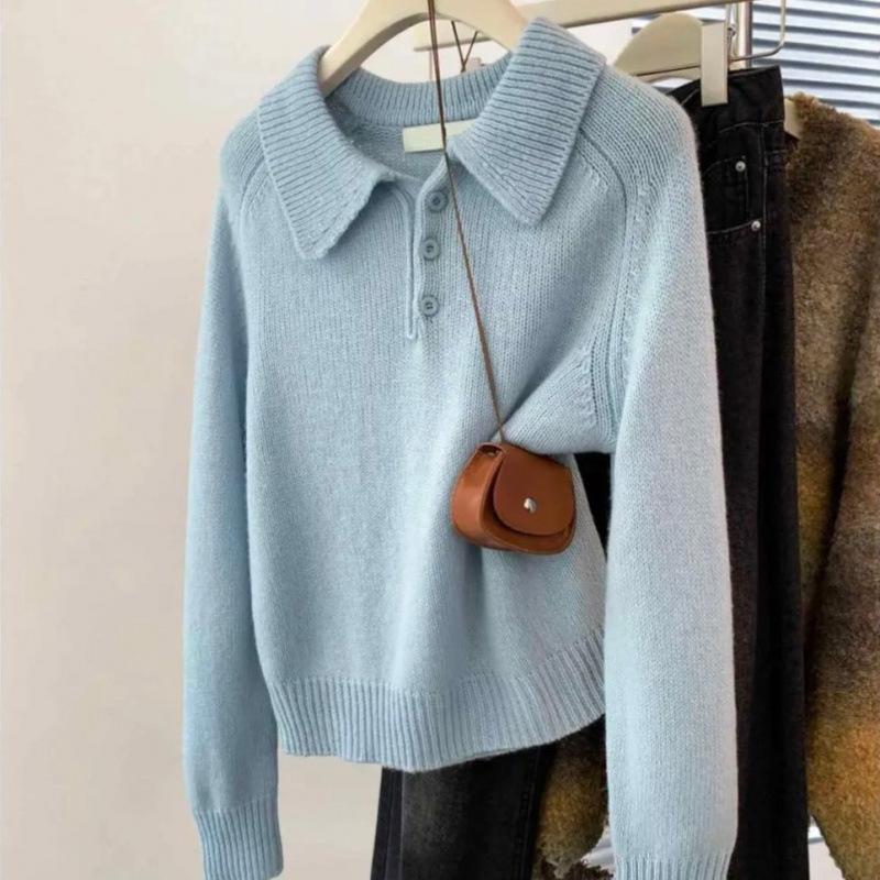 Korean Style Three-Button Lapel Plush Sweater - Autumn/Winter Collection One Size светло-синий
Korean Style Three-Button Lapel Plush Sweater - Autumn/Winter Collection One Size светло-синий