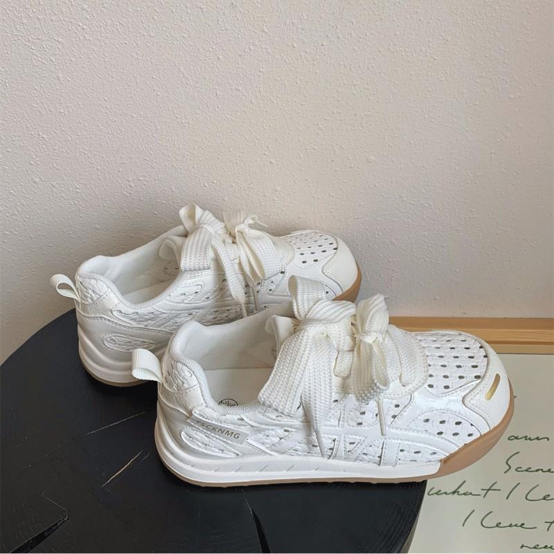 Thick-soled big-head mesh shoes women s breathable mesh 2025 new summer thin pink German training shoes heightening with skirts 35 бежевий
Thick-soled big-head mesh shoes women s breathable mesh 2025 new summer thin pink German training shoes heightening with skirts 35 бежевий