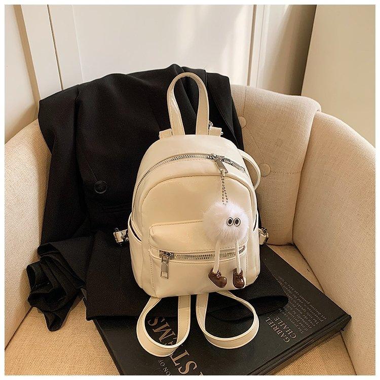 Seoul, South Korea 2025 new backpack Internet celebrity cute casual pu leather backpack with pendant backpack Without pendant білий
Seoul, South Korea 2025 new backpack Internet celebrity cute casual pu leather backpack with pendant backpack Without pendant білий