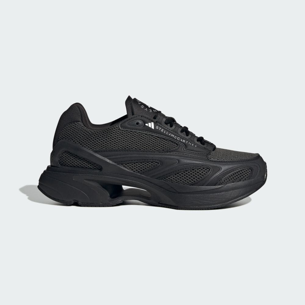 Adidas ADIDAS BY STELLA MCCARTNEY SPORTSWEAR 2000 Core Black Sneakers by Stella McCartney Unisex IF9015 Core Black/Utility Black/Footwear White 40.7
Adidas ADIDAS BY STELLA MCCARTNEY SPORTSWEAR 2000 Core Black Sneakers by Stella McCartney Unisex IF9015 Core Black/Utility Black/Footwear White 40.7