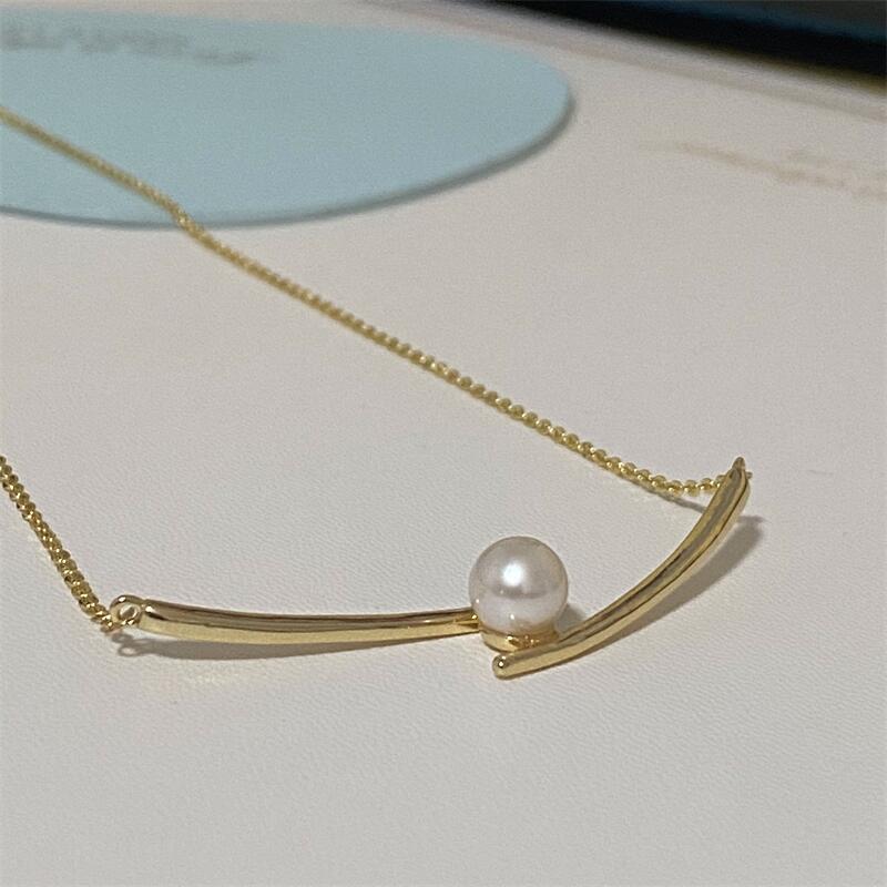 Minimalist S925 Sterling Silver Chopsticks Clavicle Chain Pendant - Light Luxury Niche Design
Minimalist S925 Sterling Silver Chopsticks Clavicle Chain Pendant - Light Luxury Niche Design