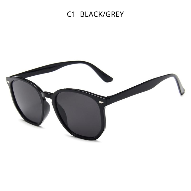Fashion Squared Women Men Sun Glasses Retro Black Sunglasses For Female Male Vintage Driving Eyeglasses Rivet Shades
Fashion Squared Women Men Sun Glasses Retro Black Sunglasses For Female Male Vintage Driving Eyeglasses Rivet Shades