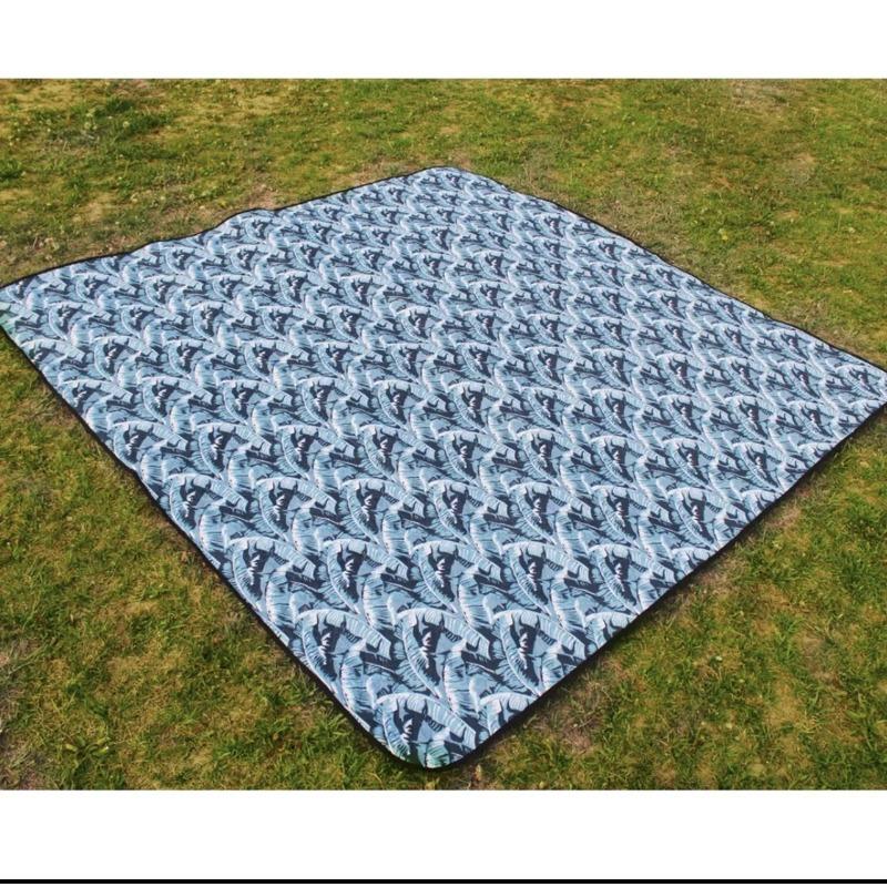 Vintage Thickened Wear-Resistant Waterproof Camping Cloth Moisture-Proof Boho Picnic Blanket Tent Mat 200cm*200cm
Vintage Thickened Wear-Resistant Waterproof Camping Cloth Moisture-Proof Boho Picnic Blanket Tent Mat 200cm*200cm