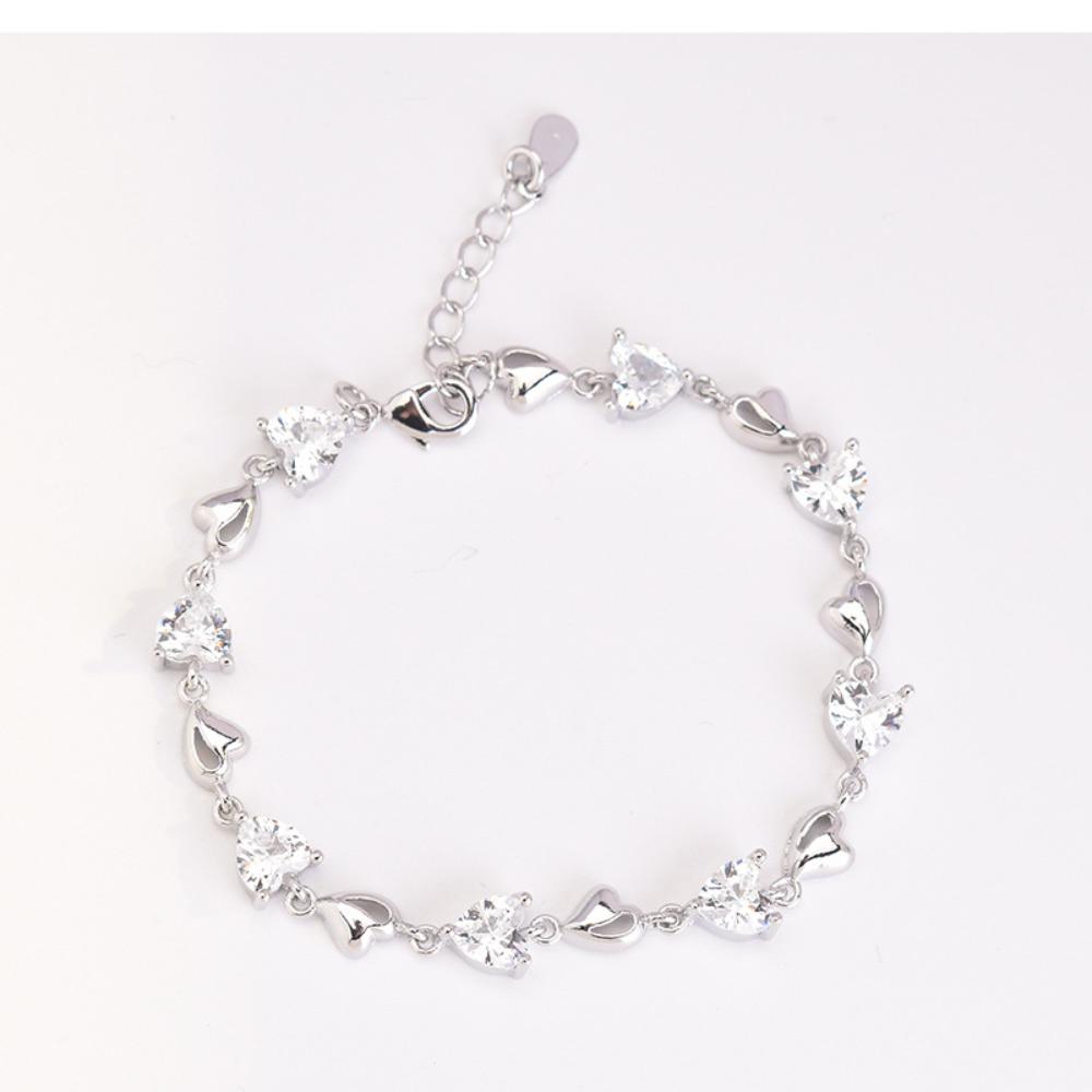 925 Silver Plated Heart Bracelet for Women with Blue Crystal Simple and Elegant Matching Jewelry Gift
925 Silver Plated Heart Bracelet for Women with Blue Crystal Simple and Elegant Matching Jewelry Gift