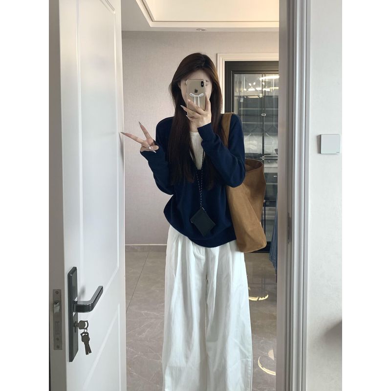 Soft Glutinous V-neck Blue Early Autumn Fake Two Pieces Sweaters Navy S(Suggested 37.50 kg-47.50 kg)
Soft Glutinous V-neck Blue Early Autumn Fake Two Pieces Sweaters Navy S(Suggested 37.50 kg-47.50 kg)