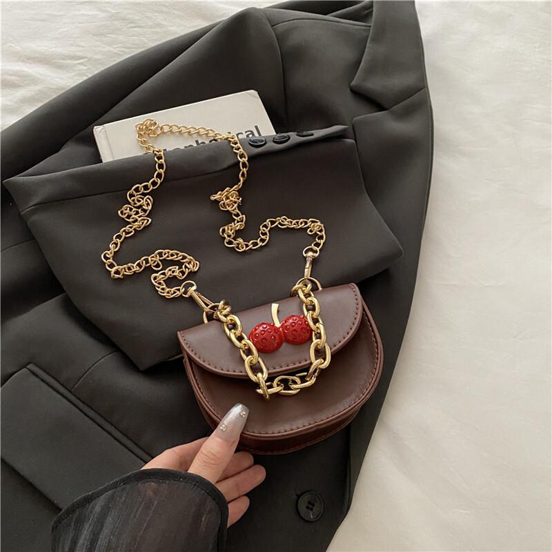 Sweet White Mini Saddle Bag Cute Cherry Decor PU Leather Chain Crossbody Handbag For Women Daily Fashi Purse
Sweet White Mini Saddle Bag Cute Cherry Decor PU Leather Chain Crossbody Handbag For Women Daily Fashi Purse