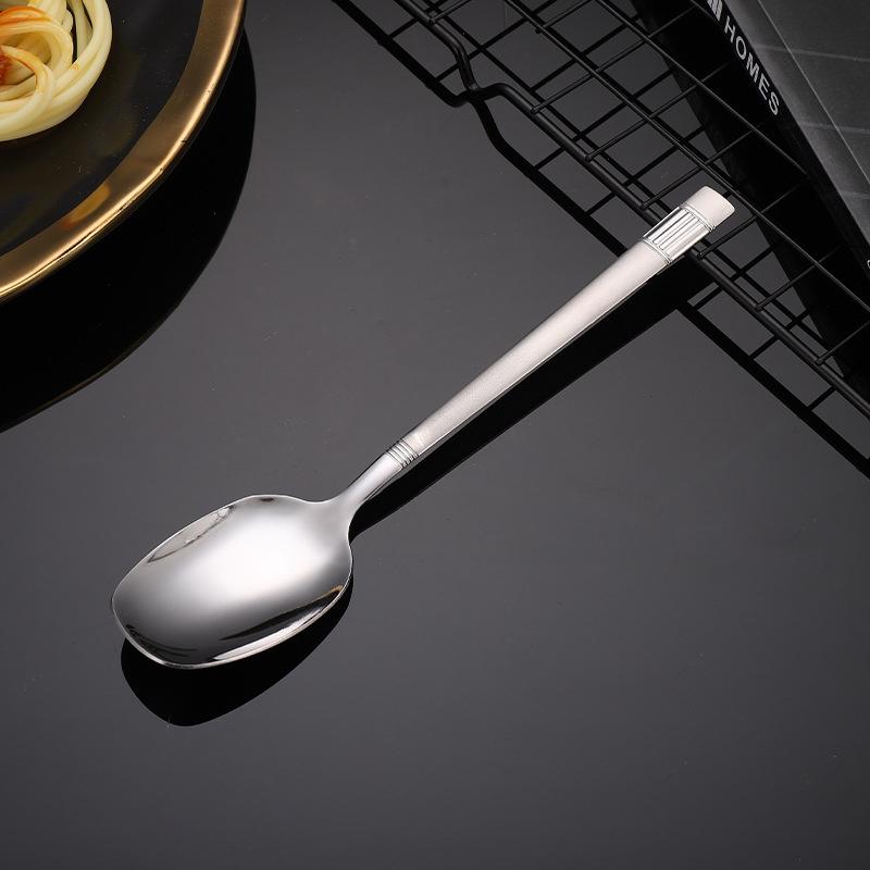 Суповая ложка с квадратной головкой из нержавеющей стали 304, однотонная, для фруктов, кофе, ужина, чайная ложка, бытовая посуда, высококачественные столовые приборы серебряный
Суповая ложка с квадратной головкой из нержавеющей стали 304, однотонная, для фруктов, кофе, ужина, чайная ложка, бытовая посуда, высококачественные столовые приборы серебряный