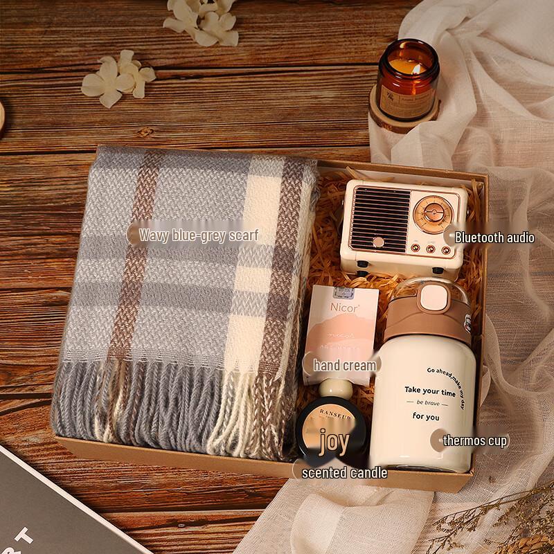 SW Festive Comfort Gift Set
SW Festive Comfort Gift Set
