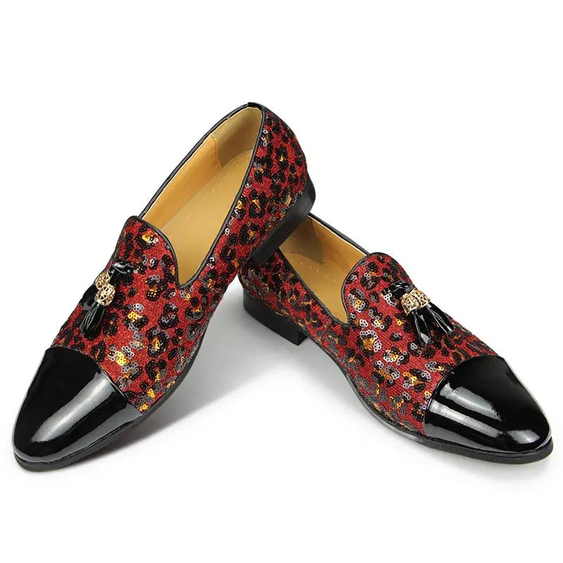 Loafers Shoes for Men Patent Leather Sequins Modern Designer Style Daily Party Footwear Fashion Slip-on Handmade Red Customized 47 чорний
Loafers Shoes for Men Patent Leather Sequins Modern Designer Style Daily Party Footwear Fashion Slip-on Handmade Red Customized 47 чорний