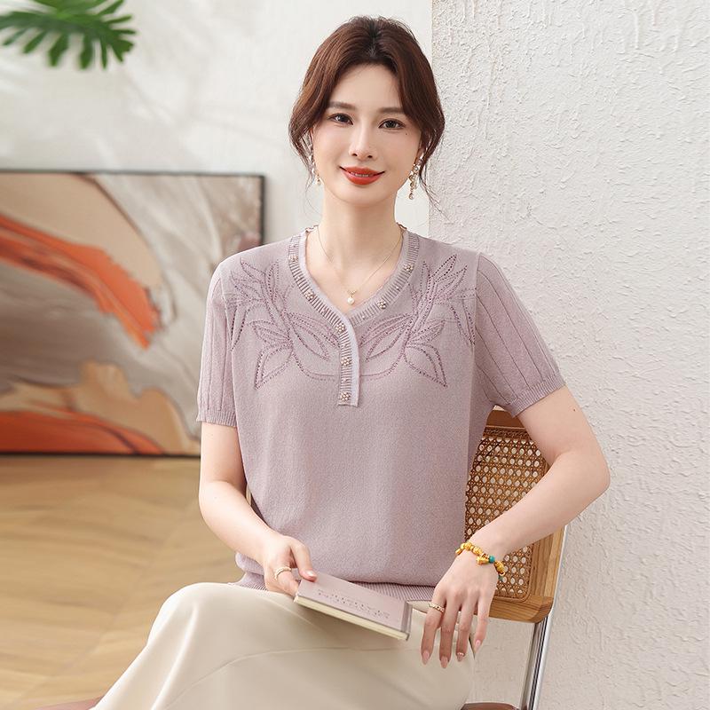 Stylish Ice Silk Short-Sleeve Top & Cardigan for Middle-Aged Women - Summer 2026 Collection L (up to 105 lbs)
Stylish Ice Silk Short-Sleeve Top & Cardigan for Middle-Aged Women - Summer 2026 Collection L (up to 105 lbs)