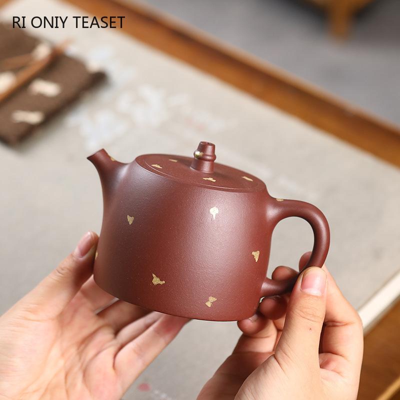 230 мл китайские чайники из фиолетовой глины Исин, домашний чайник ручной работы, чайник известных художников, набор для чая Zisha из сырой руды, подарки
230 мл китайские чайники из фиолетовой глины Исин, домашний чайник ручной работы, чайник известных художников, набор для чая Zisha из сырой руды, подарки