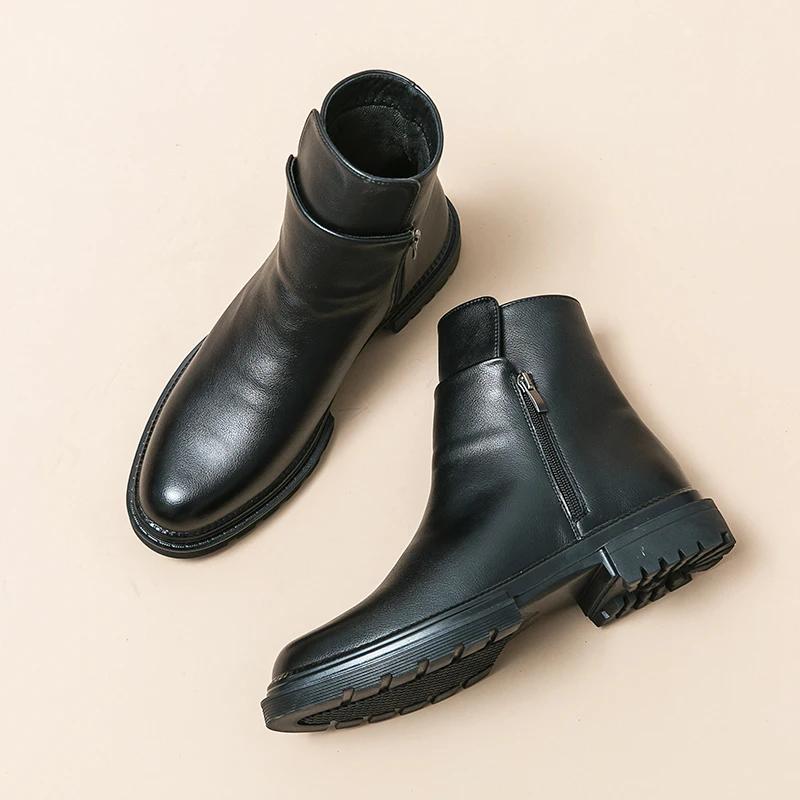 Versatile and Fashionable Leather Men Casual Boots Luxurious and Simple Business Office High Top Boots Comfortable Chelsea Boots 44 чорний
Versatile and Fashionable Leather Men Casual Boots Luxurious and Simple Business Office High Top Boots Comfortable Chelsea Boots 44 чорний