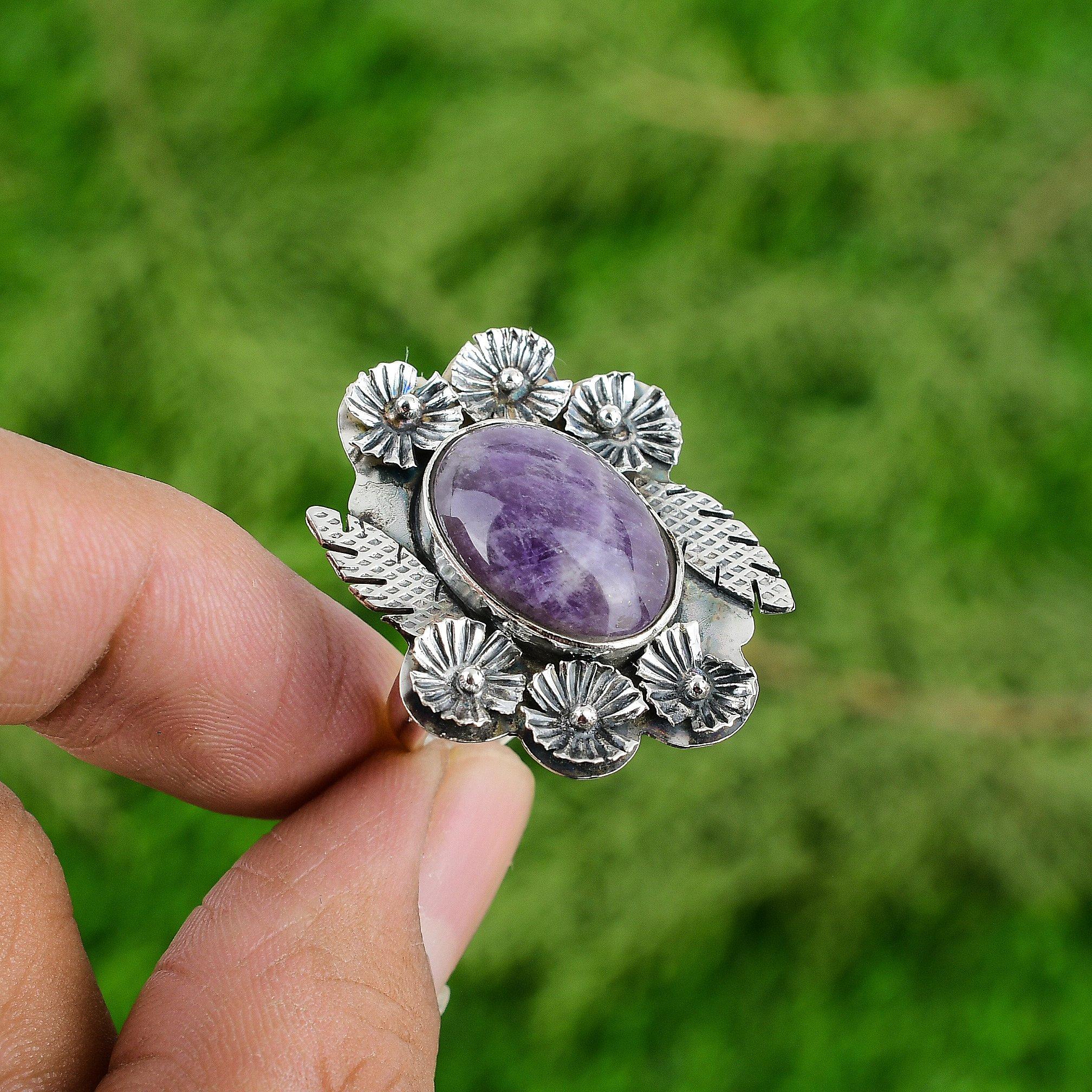 Кольцо регулируемого размера Солитер-цветок серебро 925 пробы натуральный шевронный аметист Adjustable
Кольцо регулируемого размера Солитер-цветок серебро 925 пробы натуральный шевронный аметист Adjustable