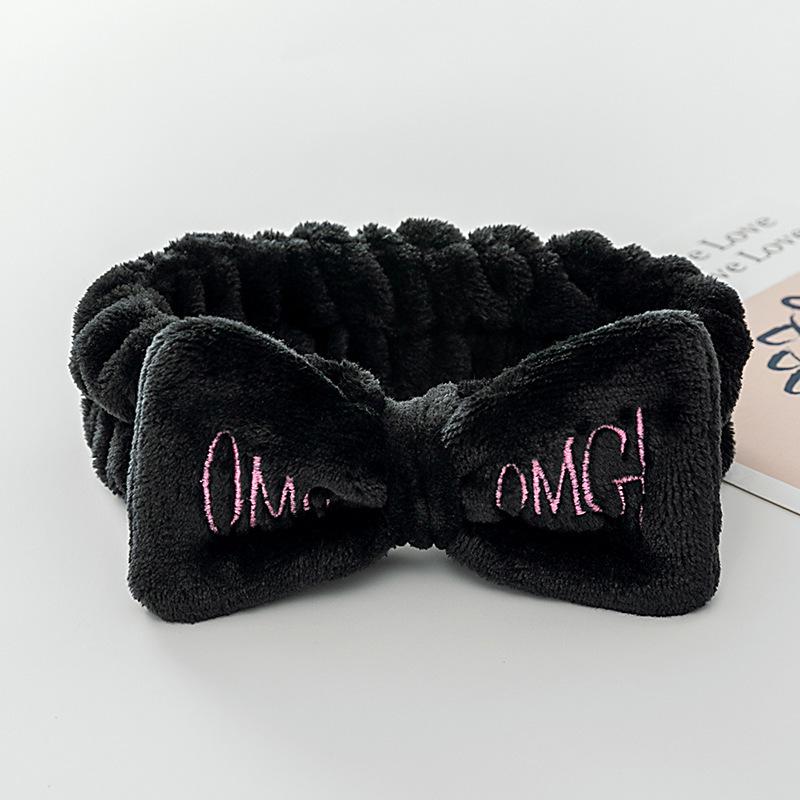 Вышитые бантики OMG и повязки на голову с медвежьими мордочками – Гламурные аксессуары для волос знаменитостей с клубничным дизайном
Вышитые бантики OMG и повязки на голову с медвежьими мордочками – Гламурные аксессуары для волос знаменитостей с клубничным дизайном