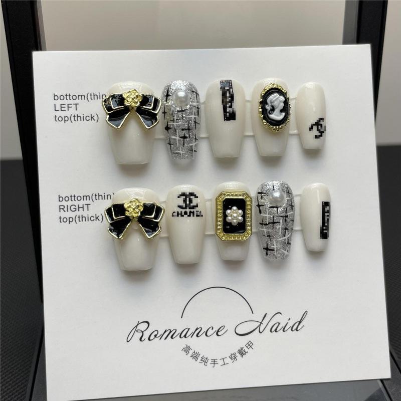 10 шт./компл. светотерапия ручной работы накладные ногти плетеные линии французские накладные ногти готовые наклейки для ногтей съемные наклейки S small
10 шт./компл. светотерапия ручной работы накладные ногти плетеные линии французские накладные ногти готовые наклейки для ногтей съемные наклейки S small