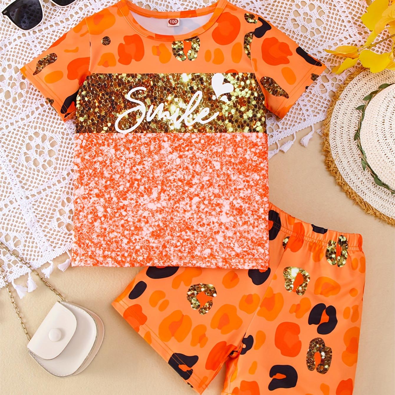 Модный комплект из 2 предметов с леопардовым принтом SMILE для девочек — очаровательный комплект из топа с короткими рукавами и шорт для повседневного летнего веселья! 120
Модный комплект из 2 предметов с леопардовым принтом SMILE для девочек — очаровательный комплект из топа с короткими рукавами и шорт для повседневного летнего веселья! 120