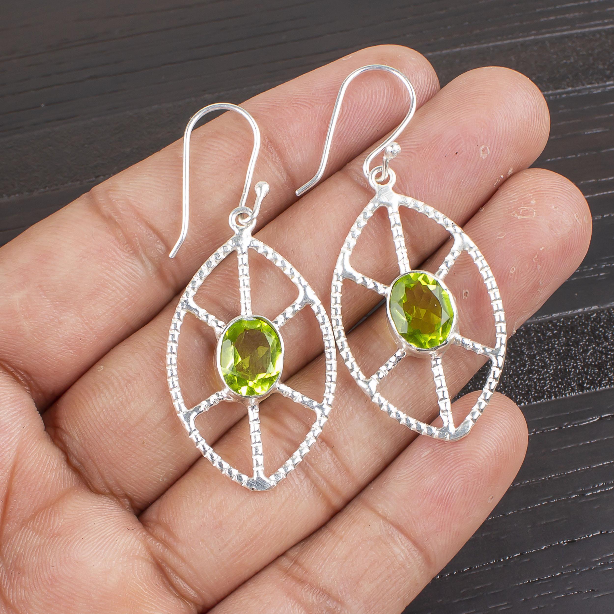 Peridot Gemstone Jewelry, 925 Solid Sterling Silver Earrings, Handmade Protecting Jewelry, For Wedding Gift 2.00 Inches зелёный
Peridot Gemstone Jewelry, 925 Solid Sterling Silver Earrings, Handmade Protecting Jewelry, For Wedding Gift 2.00 Inches зелёный