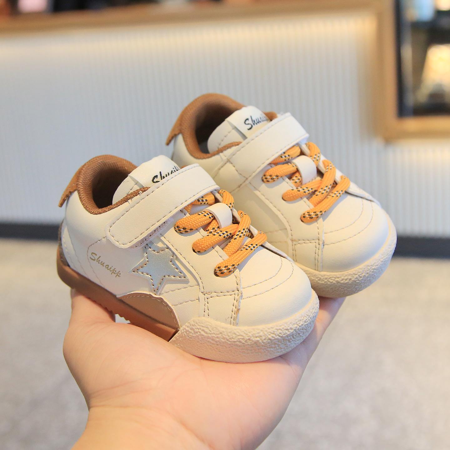 Breathable Soft Sole Toddler Shoes - Non-slip, Comfortable, Casual Infant Walking Sneakers Factory Order Price: Size 16-19, 80 pairs слонова кістка/білий
Breathable Soft Sole Toddler Shoes - Non-slip, Comfortable, Casual Infant Walking Sneakers Factory Order Price: Size 16-19, 80 pairs слонова кістка/білий