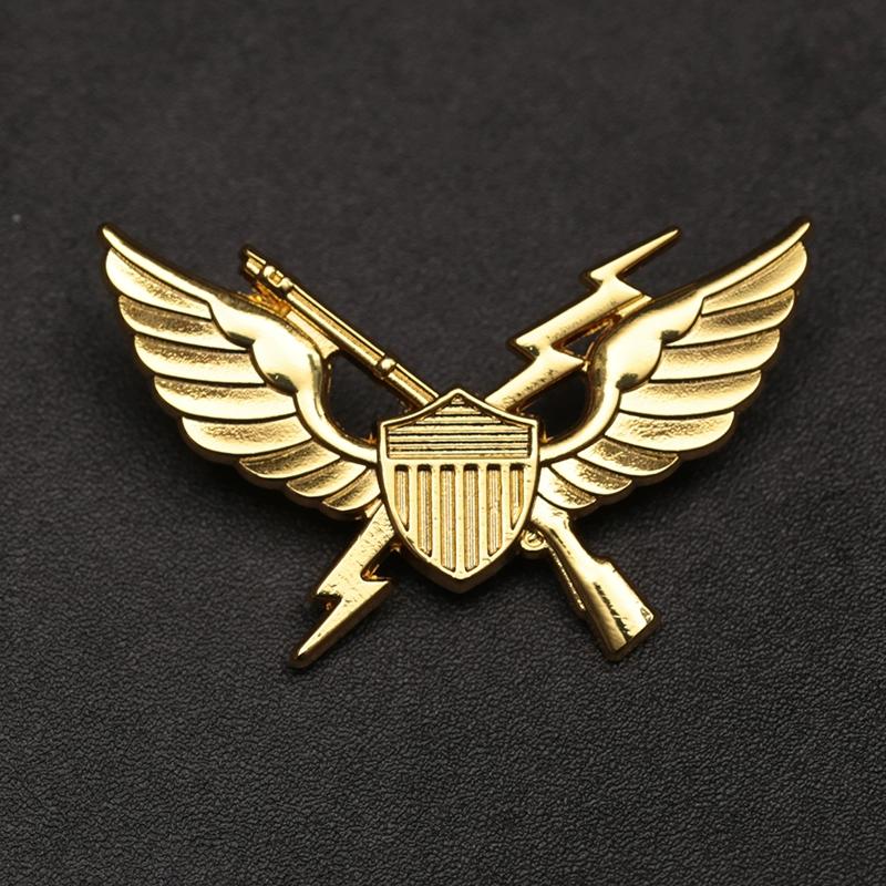 Значок за воздушно-штурмовую операцию США во Вьетнаме, значок за мастерство, значок за воздушную мобильность, тактический наплечный значок военного болельщика, значок на фуражку, значок золотой
Значок за воздушно-штурмовую операцию США во Вьетнаме, значок за мастерство, значок за воздушную мобильность, тактический наплечный значок военного болельщика, значок на фуражку, значок золотой