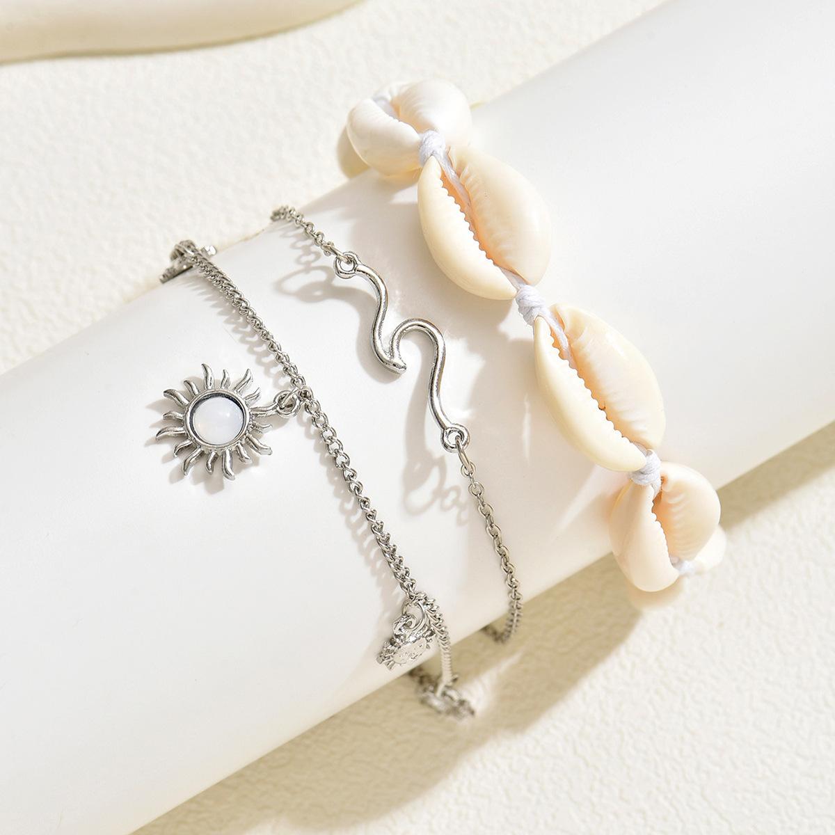 European and American new simple natural shell summer anklet set casual beach vacation wind adjustable anklet jewelry
European and American new simple natural shell summer anklet set casual beach vacation wind adjustable anklet jewelry