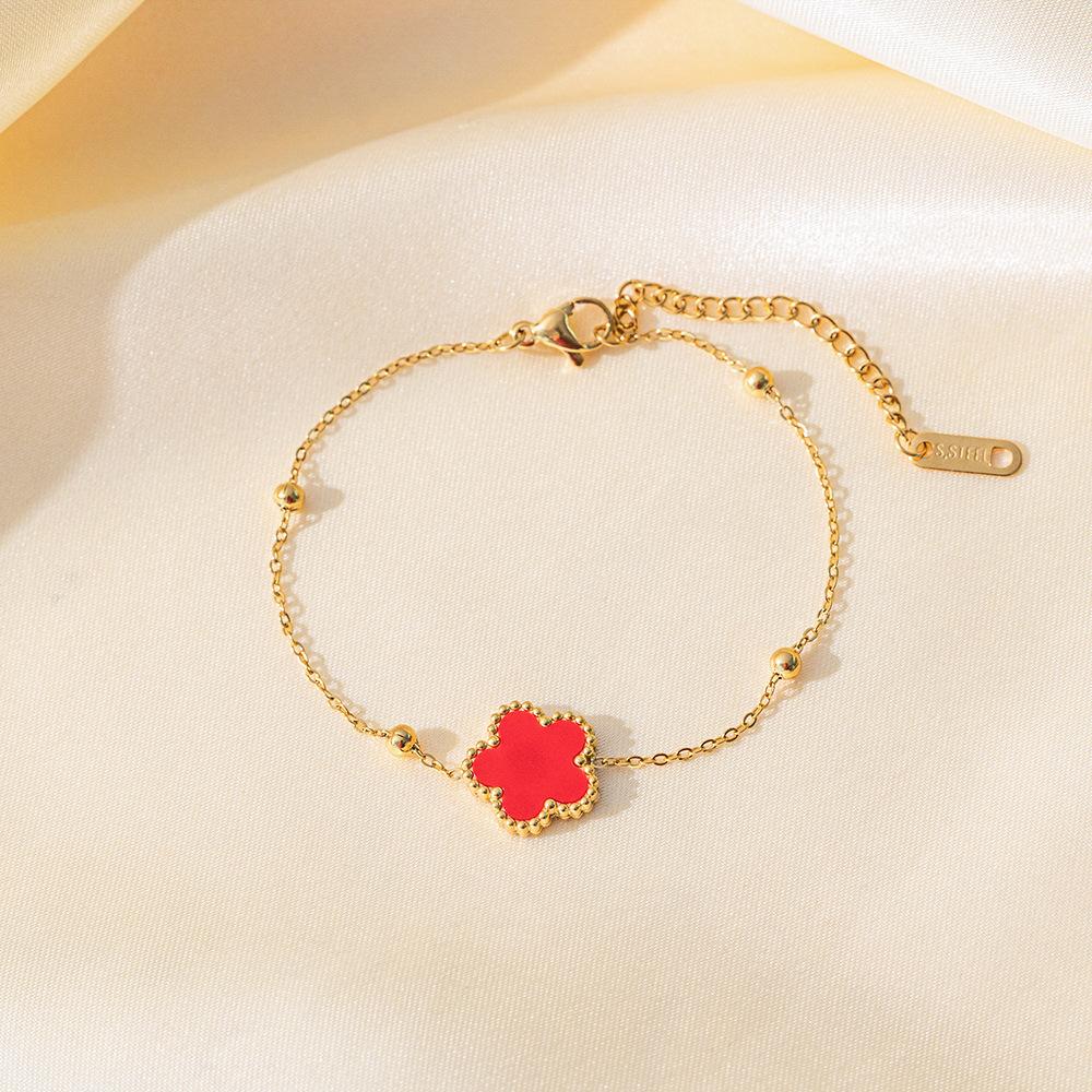 Popular five-leaf clover bracelet women s single flower fritillary bracelet non-fading simple and versatile jewelry
Popular five-leaf clover bracelet women s single flower fritillary bracelet non-fading simple and versatile jewelry