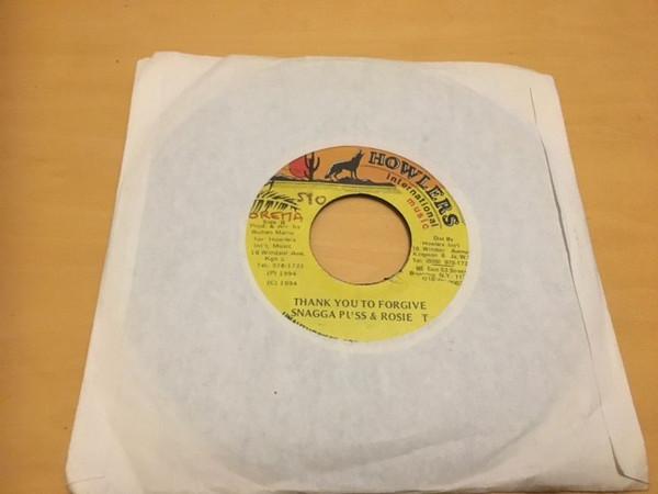 7-дюймовая пластинка SNAGGA PUSS / ROSIE T - Thank You To Forgive / Willing To F NONE Howlers Interna 1994 Ямайка Регги, Ска и Даб Б/у
7-дюймовая пластинка SNAGGA PUSS / ROSIE T - Thank You To Forgive / Willing To F NONE Howlers Interna 1994 Ямайка Регги, Ска и Даб Б/у