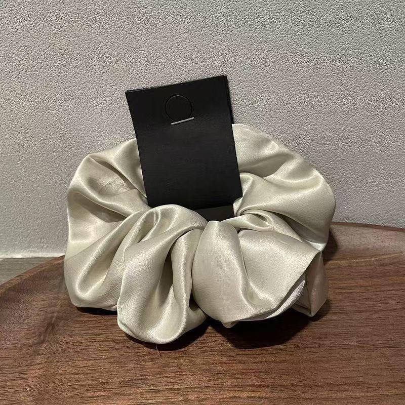 Oversized Scrunchies Satin Fabric Elastic Hair Ties Silk Hair Bands Ponytail Holder Hair Rubber Bands Hair Ties Rope
Oversized Scrunchies Satin Fabric Elastic Hair Ties Silk Hair Bands Ponytail Holder Hair Rubber Bands Hair Ties Rope