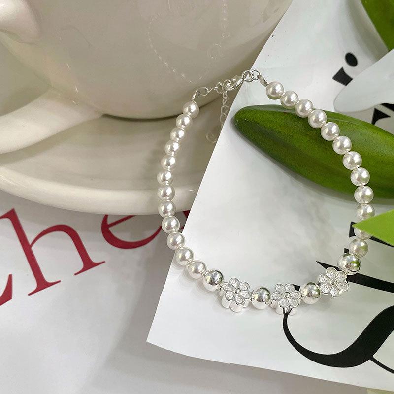 Французский нежный цветочный жемчужный браслет с нежным темпераментом, комбинация жемчужного ожерелья, легкая роскошь, высокий класс
Французский нежный цветочный жемчужный браслет с нежным темпераментом, комбинация жемчужного ожерелья, легкая роскошь, высокий класс