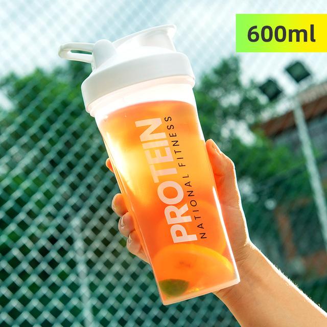 GIANXI Shaker Бутылки Портативный протеиновый порошок Герметичная бутылка для воды для тренажерного зала Бутылка для смешивания Пластиковая портативная чашка для напитков на открытом воздухе
GIANXI Shaker Бутылки Портативный протеиновый порошок Герметичная бутылка для воды для тренажерного зала Бутылка для смешивания Пластиковая портативная чашка для напитков на открытом воздухе