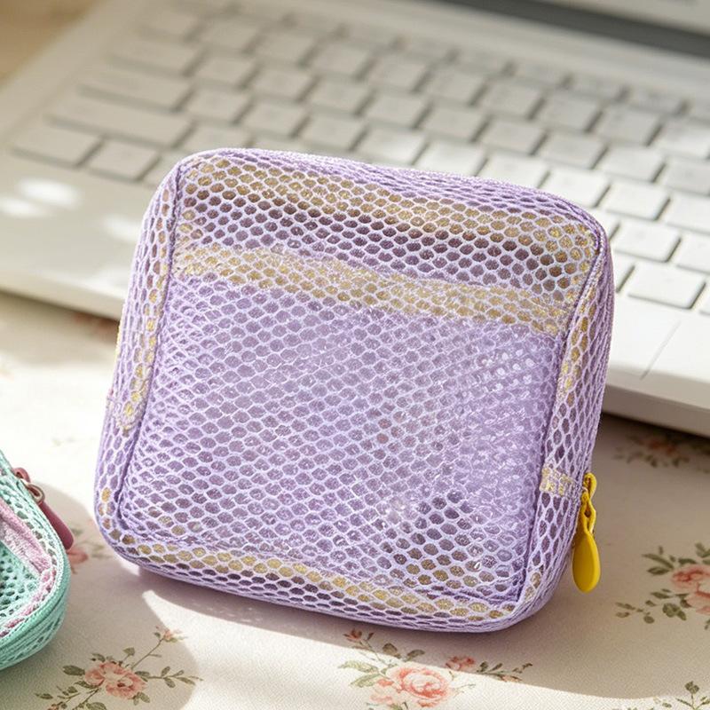 Grid Tofu Package Storage Bag, Portable Wallet, Net Fabric Small Makeup Bag, Storage Bag, Small Bag фиолетовый
Grid Tofu Package Storage Bag, Portable Wallet, Net Fabric Small Makeup Bag, Storage Bag, Small Bag фиолетовый