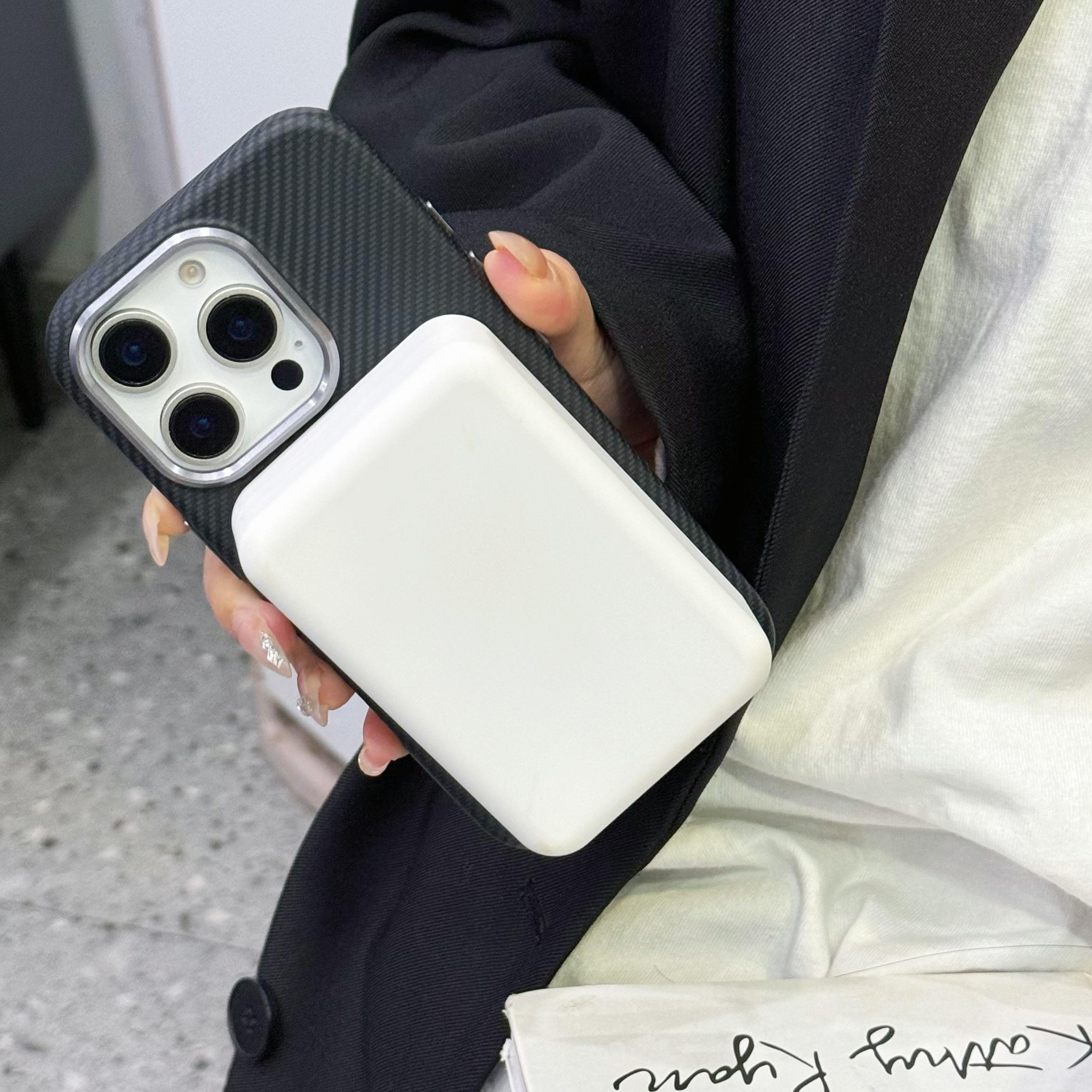 For iPhone 16 Pro Max Magnetic Case Carbon Fiber Texture PC Phone Protector with Metal Lens Frame Grey
For iPhone 16 Pro Max Magnetic Case Carbon Fiber Texture PC Phone Protector with Metal Lens Frame Grey