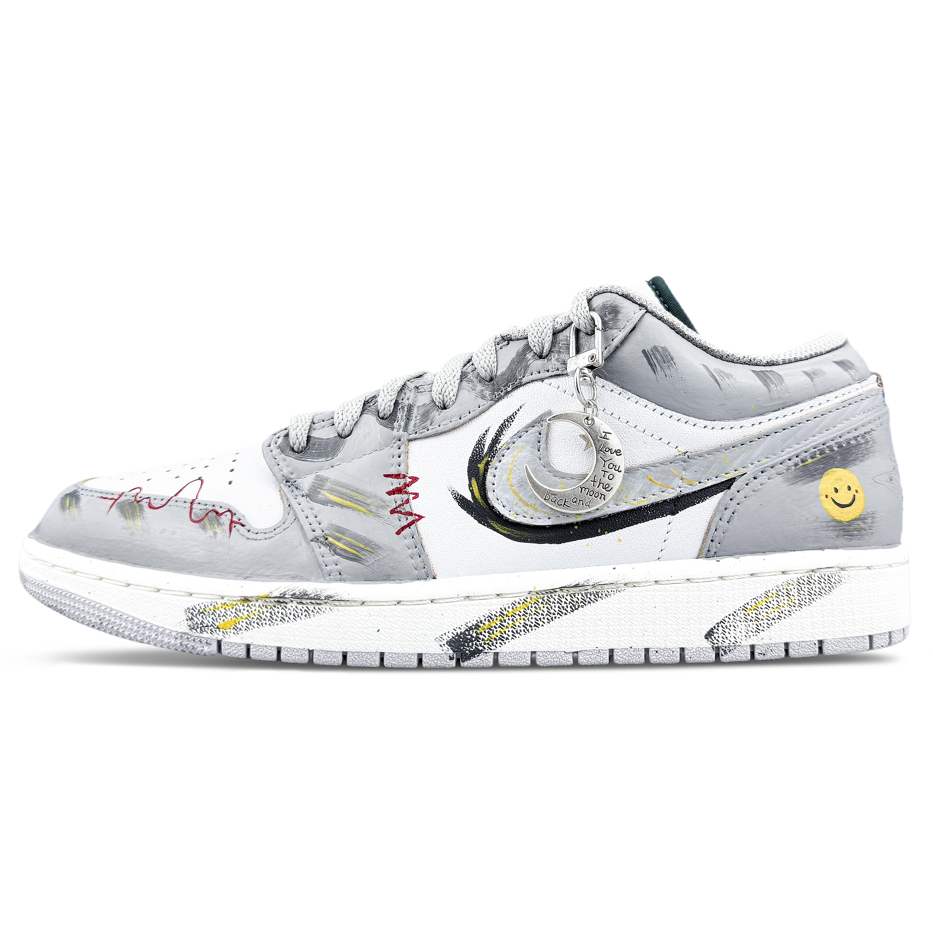 Jordan Air Jordan 1 Abrasion Resistant Low top Vintage Basketball Shoes Unisex Gray FQ7687-300(Team1053-) 38
Jordan Air Jordan 1 Abrasion Resistant Low top Vintage Basketball Shoes Unisex Gray FQ7687-300(Team1053-) 38