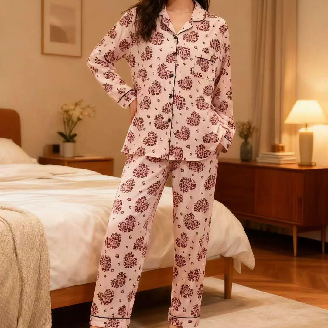Dingdang Guifei Women s Two-Piece Turn-Down Collar Long Sleeve Pajama Set - Comfortable & Fashionable Homewear for Autumn/Winter 5XL рожевий
Dingdang Guifei Women s Two-Piece Turn-Down Collar Long Sleeve Pajama Set - Comfortable & Fashionable Homewear for Autumn/Winter 5XL рожевий