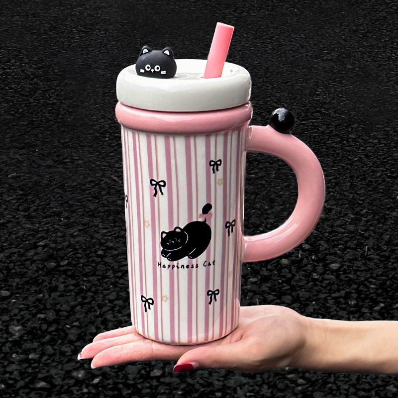 Girls and boys cute mugs, high-value straw cups for girlfriends, creative and practical souvenirs About 700ml розовый
Girls and boys cute mugs, high-value straw cups for girlfriends, creative and practical souvenirs About 700ml розовый