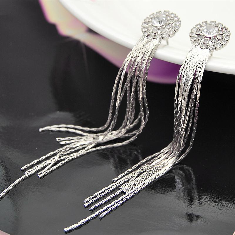 Luxury Fashion Zircon Personality Temperament Crystal Tassel Earrings Bridal Wedding Earrings For Women Long Hanging Earrings
Luxury Fashion Zircon Personality Temperament Crystal Tassel Earrings Bridal Wedding Earrings For Women Long Hanging Earrings