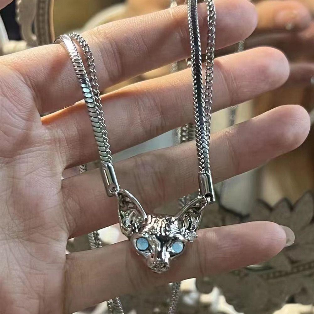 Layer Y2K Korean Style Choker Dark Series Women Jewelry Accessories Cat Head Pendant Necklace
Layer Y2K Korean Style Choker Dark Series Women Jewelry Accessories Cat Head Pendant Necklace