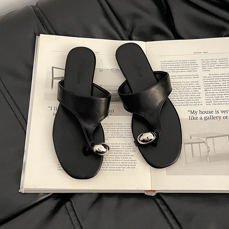 Уличные шлепанцы летние с перемычкой для пальца женские тапочки лаконичные мягкая подошва толстая подошва пляжные отпускные шлепки 35 чёрный
Уличные шлепанцы летние с перемычкой для пальца женские тапочки лаконичные мягкая подошва толстая подошва пляжные отпускные шлепки 35 чёрный