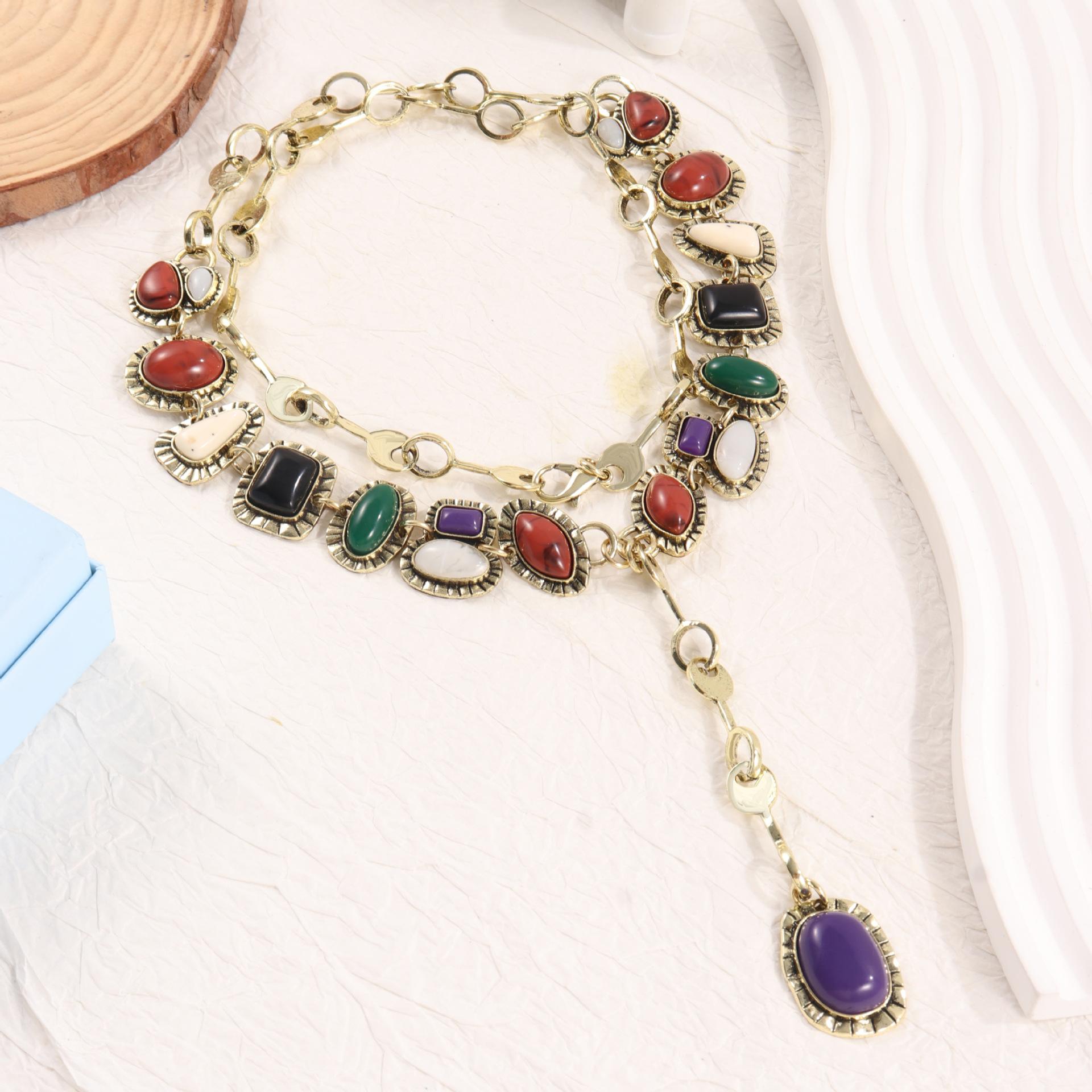 Border European and American Style ZA Same Retro Metal Inlaid Gem Necklace Long Sweater Chain Women
Border European and American Style ZA Same Retro Metal Inlaid Gem Necklace Long Sweater Chain Women