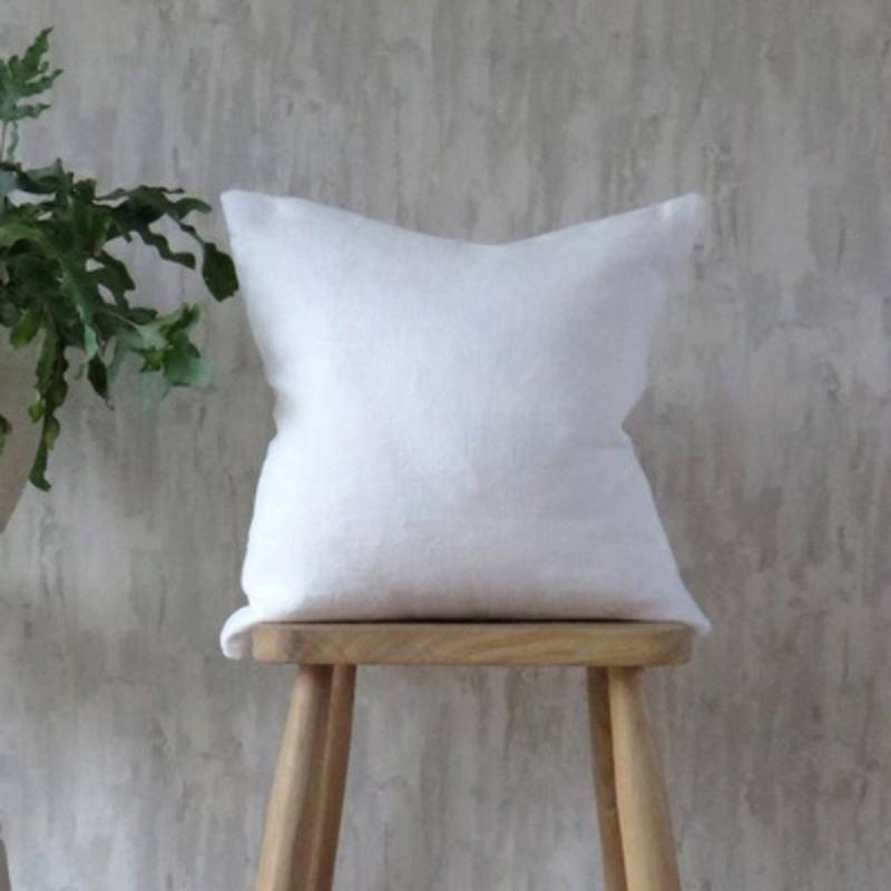 Linen Solid-color Pillow Cover Soft Simple hidden zipper Office Desk Headboard Living Room Sofa Decoration no Pillow Core 1pc 45cmx45cm
Linen Solid-color Pillow Cover Soft Simple hidden zipper Office Desk Headboard Living Room Sofa Decoration no Pillow Core 1pc 45cmx45cm
