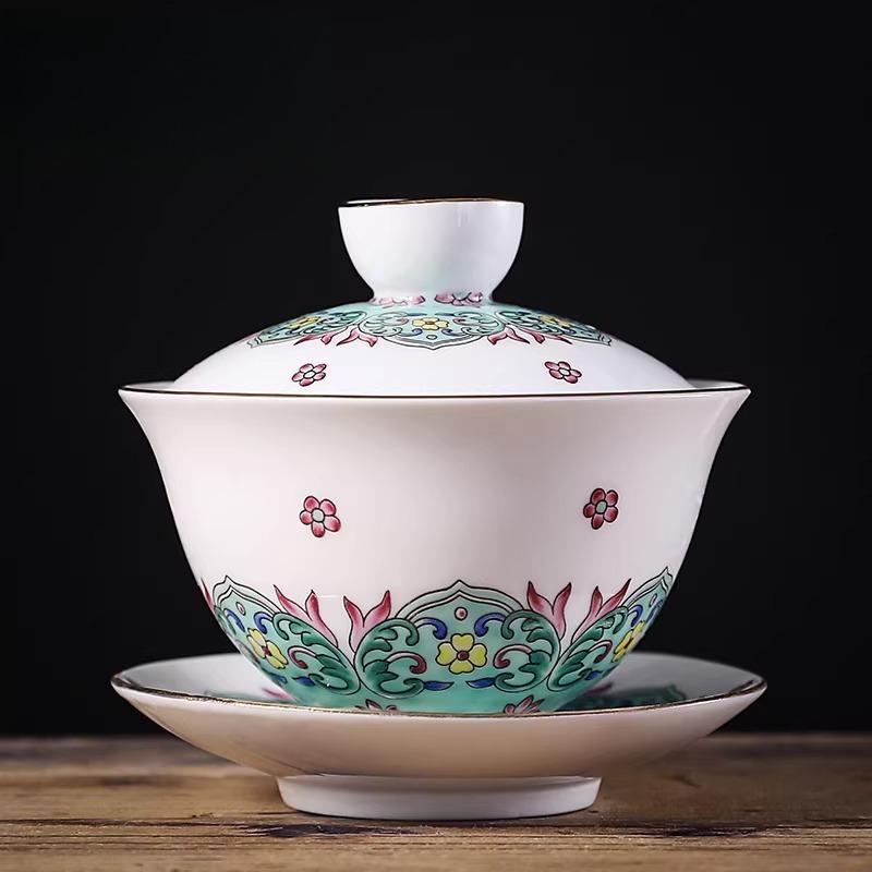 Enamel Colored Roof Tile Chinese Style Tea Bowl with Lid Home Kung Fu Tea Set Ceramic Small Capacity Tea Cup Drinking Utensils 150ml
Enamel Colored Roof Tile Chinese Style Tea Bowl with Lid Home Kung Fu Tea Set Ceramic Small Capacity Tea Cup Drinking Utensils 150ml