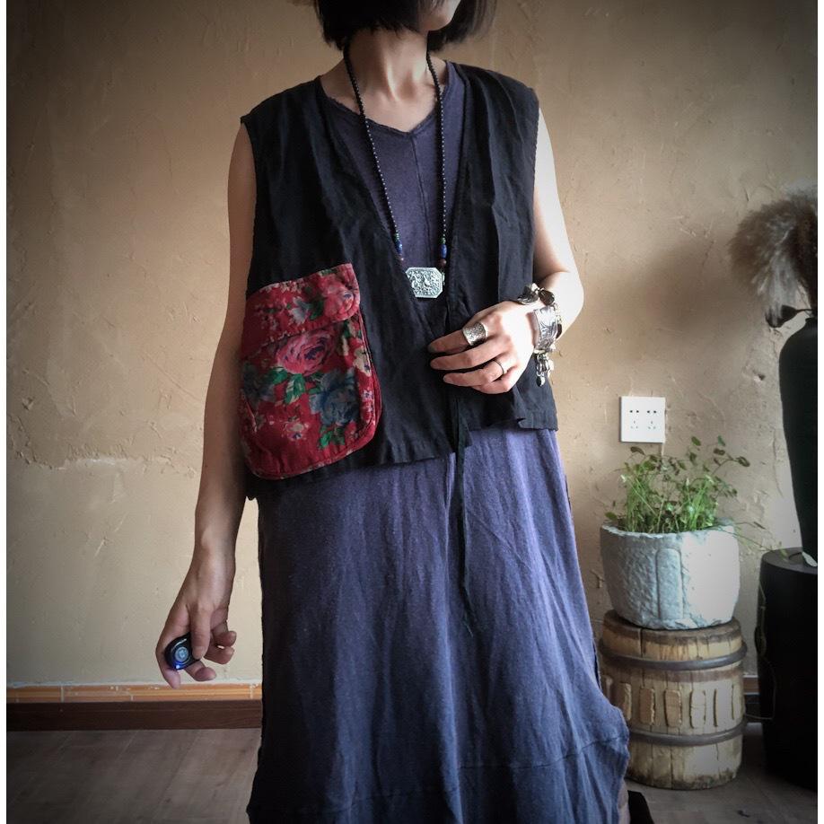 Fallen Ancient Black Patchwork Cotton Lace-up Cropped Cardigan Vest - Artistic Thin Chinese Style One Size чорний
Fallen Ancient Black Patchwork Cotton Lace-up Cropped Cardigan Vest - Artistic Thin Chinese Style One Size чорний
