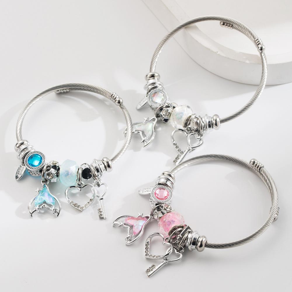 Bracelet for Women with High-end Feel, Diamond-encrusted Fish Tail Heart Pendant, Adjustable Friendship Bracelet синій
Bracelet for Women with High-end Feel, Diamond-encrusted Fish Tail Heart Pendant, Adjustable Friendship Bracelet синій