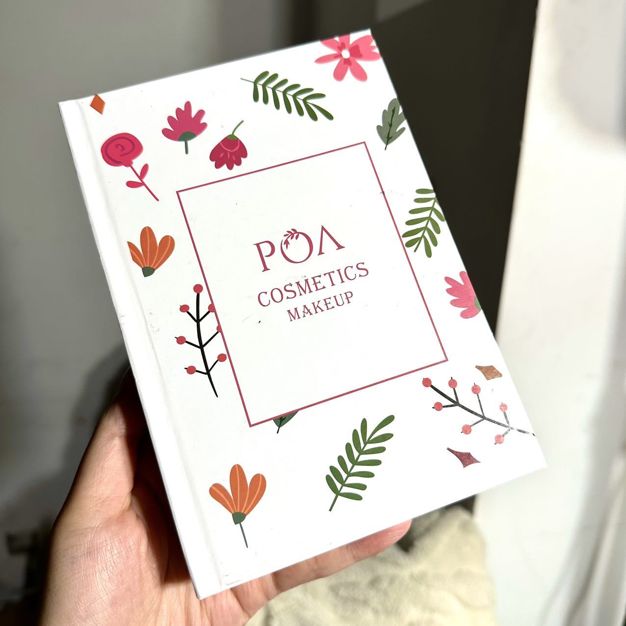 Многофункциональная книга теней для век, 43 цвета, румяна для макияжа, все в одной палитре
Многофункциональная книга теней для век, 43 цвета, румяна для макияжа, все в одной палитре