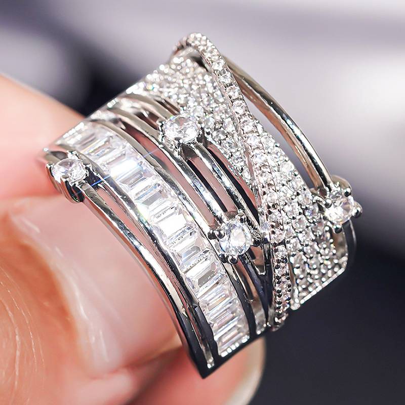 Huitan Hollow Out Design Multilayer Women Ring for Party Luxury Lady Daily Fashion Delicate Accessories Noble Zircon with CZ 7
Huitan Hollow Out Design Multilayer Women Ring for Party Luxury Lady Daily Fashion Delicate Accessories Noble Zircon with CZ 7