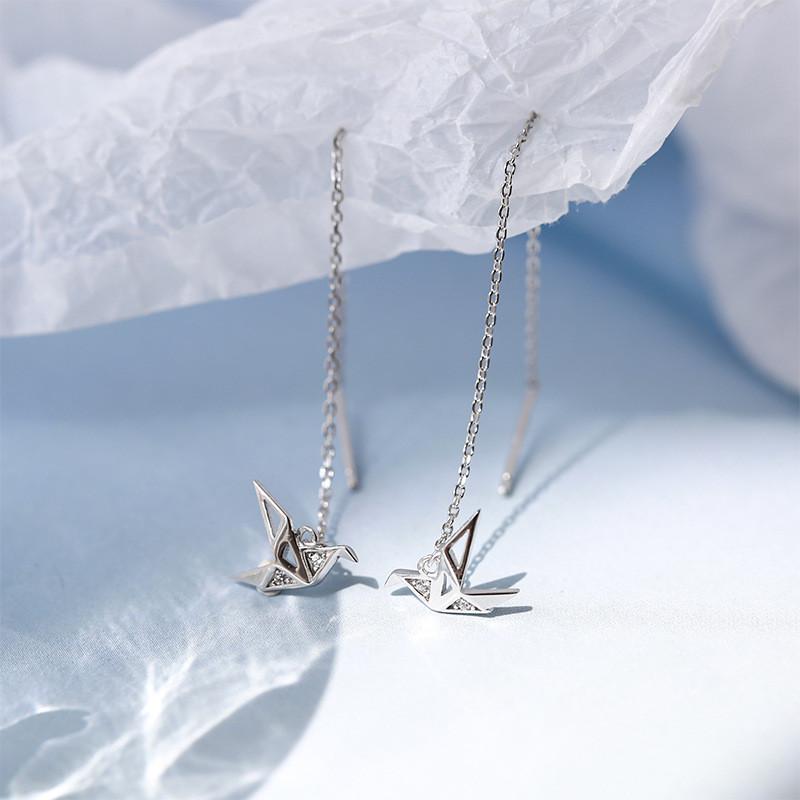 CIAXY Silver Color Inlaid Zircon Little Bird Earrings for Women Temperament Long Ear Line Super Fairy Girl Ear Jewelry
CIAXY Silver Color Inlaid Zircon Little Bird Earrings for Women Temperament Long Ear Line Super Fairy Girl Ear Jewelry