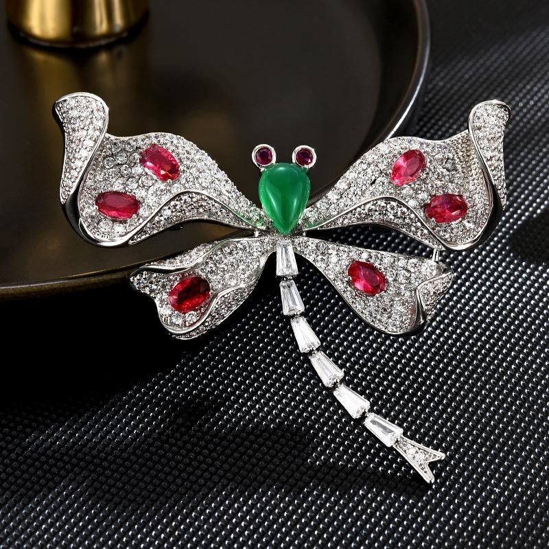 Women s Light Luxury Design Elegant Vintage Dragonfly Brooch Fashionable Versatile Niche Design Brooch Daily Accessories
Women s Light Luxury Design Elegant Vintage Dragonfly Brooch Fashionable Versatile Niche Design Brooch Daily Accessories