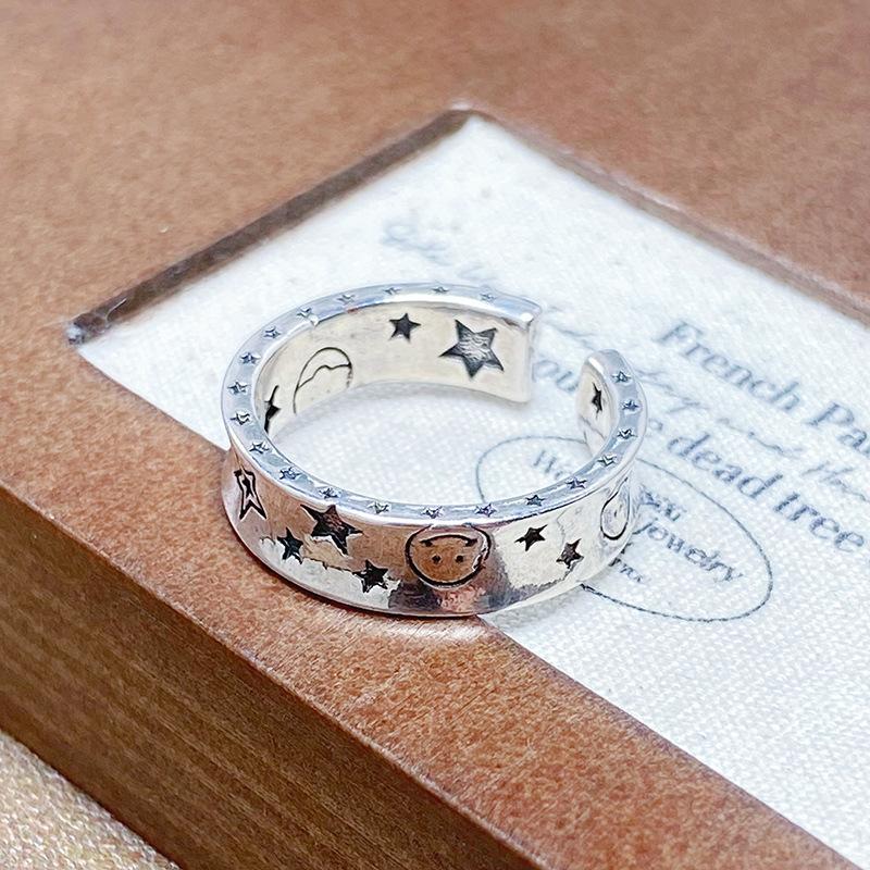 Graffiti Smiley Kitty Opening Ring Hip Hop Style Opening Retro Black Star Punk Personality Female Index Finger Ring Adjustable opening
Graffiti Smiley Kitty Opening Ring Hip Hop Style Opening Retro Black Star Punk Personality Female Index Finger Ring Adjustable opening